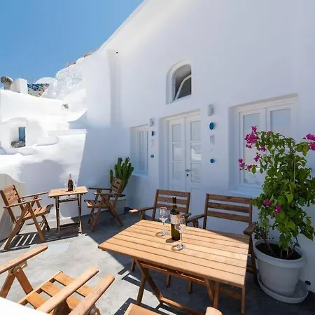 Vivid Caves 2 Bedroom Cavehouse