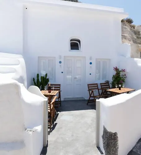 Vivid Caves 2 Bedroom Cavehouse