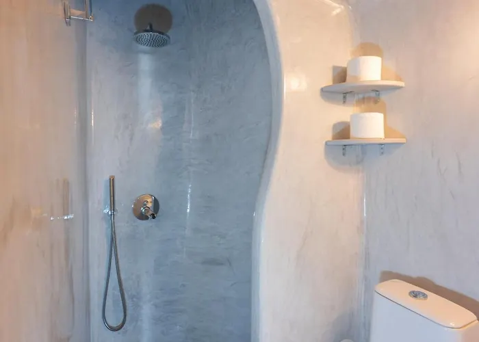 아파트 Vivid Caves 2 Bedroom Cavehouse Foinikiá